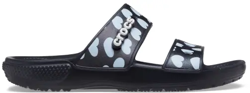 CROCS CLASSICCROCSHEARTPRINTSANDAL in BLK/WHI