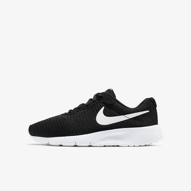 NIKE TANJUN (GS) in BLACK/WHITE-WHITE