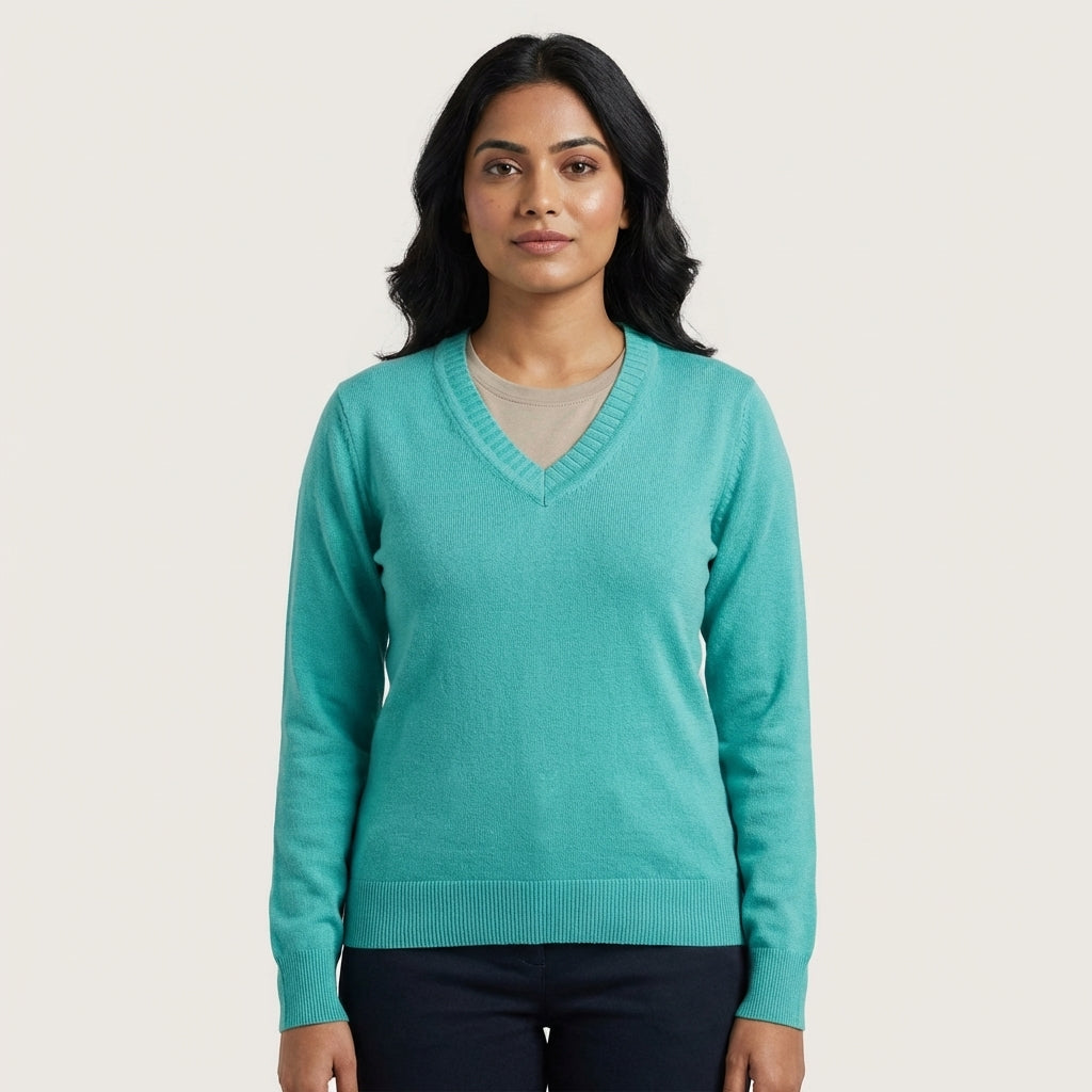 PUMA WNS SOLID L S SWEATER BLUE TUR in Standard