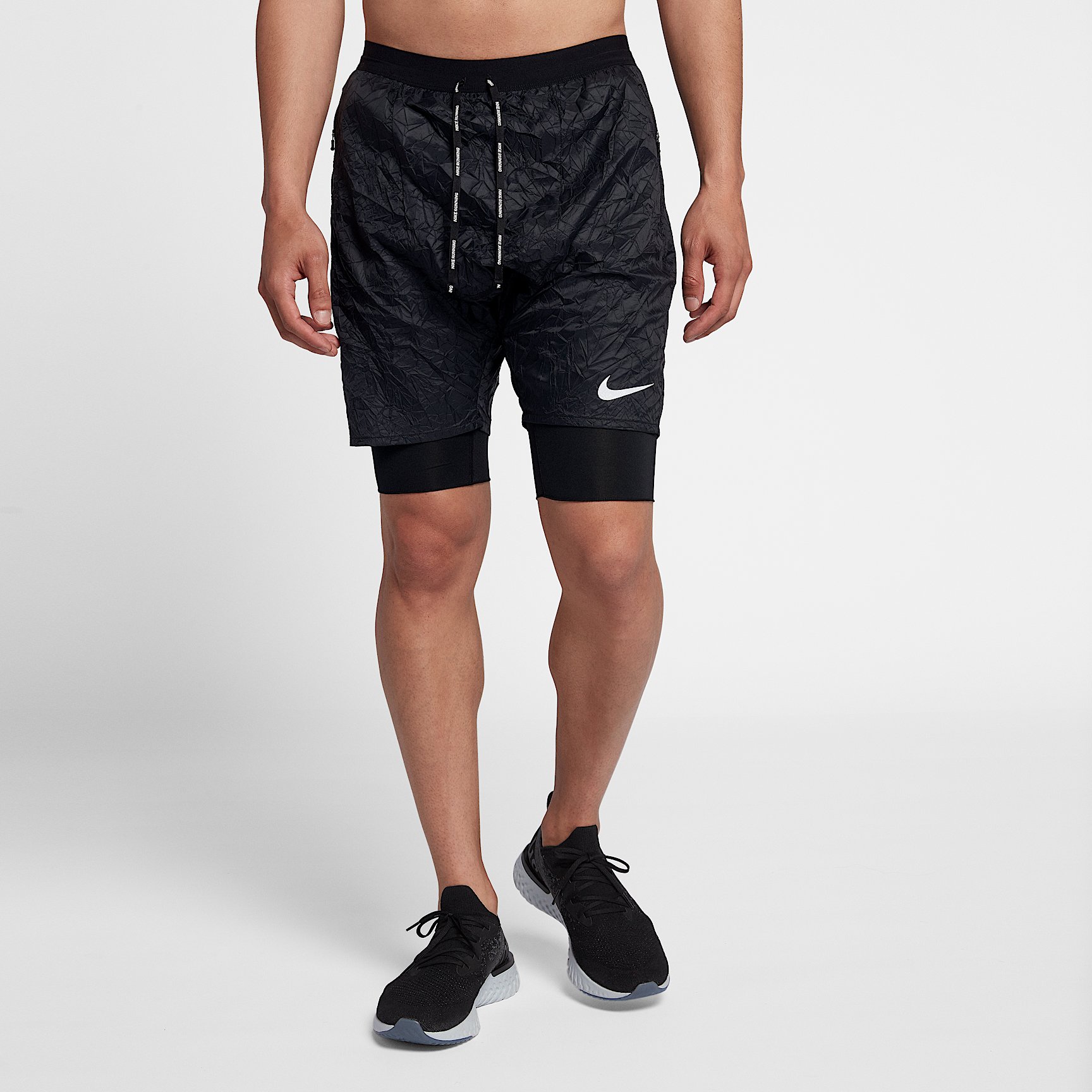 NIKE AS M NK FLX STRIDE ELVT SHORT in BLACK/BLACK/WHIT
