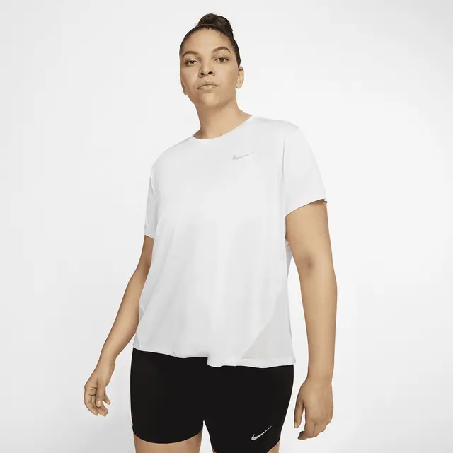 NIKE W NK MILER TOP SS PLUS in WHITE/REFLECTIVE