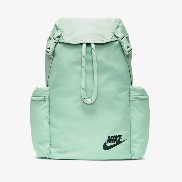 NIKE NK HERITAGE RKSK in PISTACHIO FROST/PISTACHIO FROST/SEAWEED