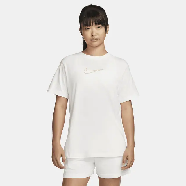 NIKE AS W NSW TEE BF FW in SAIL