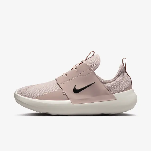 W NIKE E-SERIES AD in PINK OXFORD/BLACK-PALE IVORY-TERRA BLUSH