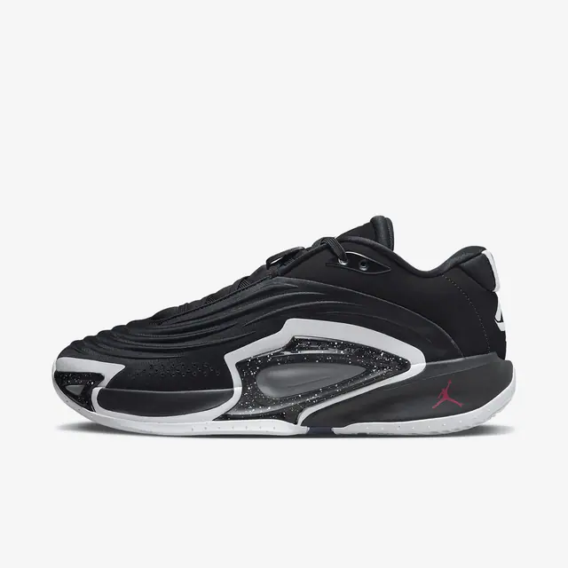 NIKE JORDAN LUKA 3 PF in BLACK/WHITE-SMOKE GREY