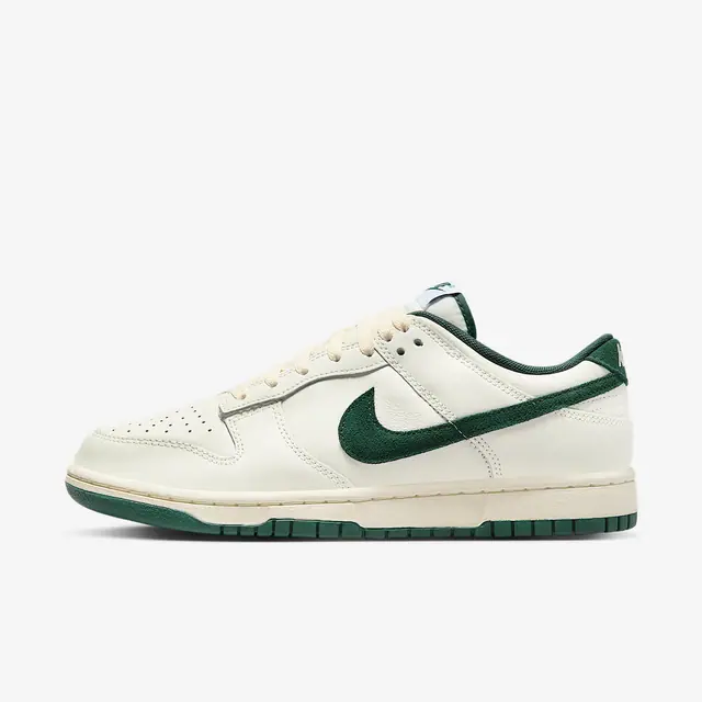 NIKE DUNK LOW in SAIL/DEEP JUNGLE-COCONUT MILK-WHITE