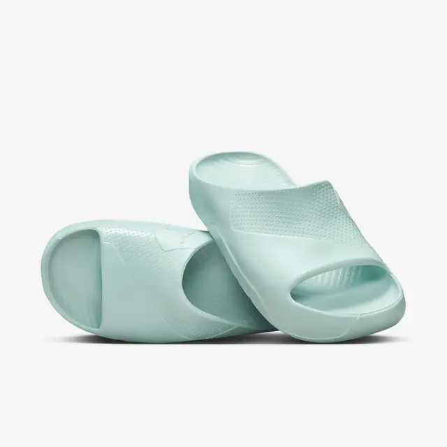 NIKE WMNS JORDAN POST SLIDE in LIGHT DEW/LIGHT DEW