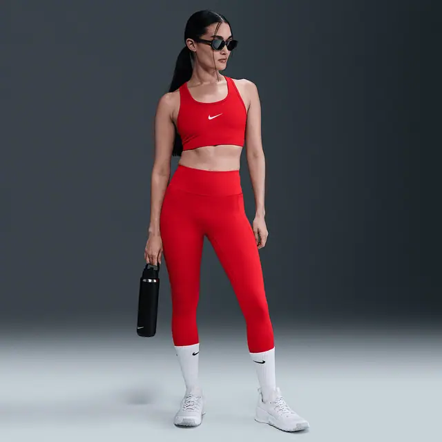 NIKE AS W NK DF UNVRSA HR 7/8 TGHT in UNIVERSITY RED/VARSITY RED