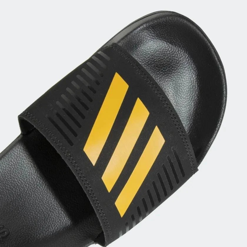 ADIDAS CONTARO M FLIP FLOPS in Standard