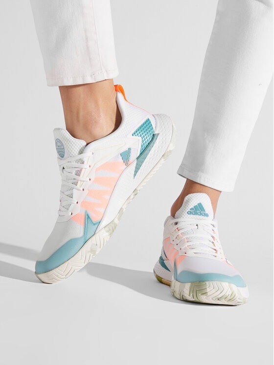 ADIDAS DEFIANT SPEED W in Standard