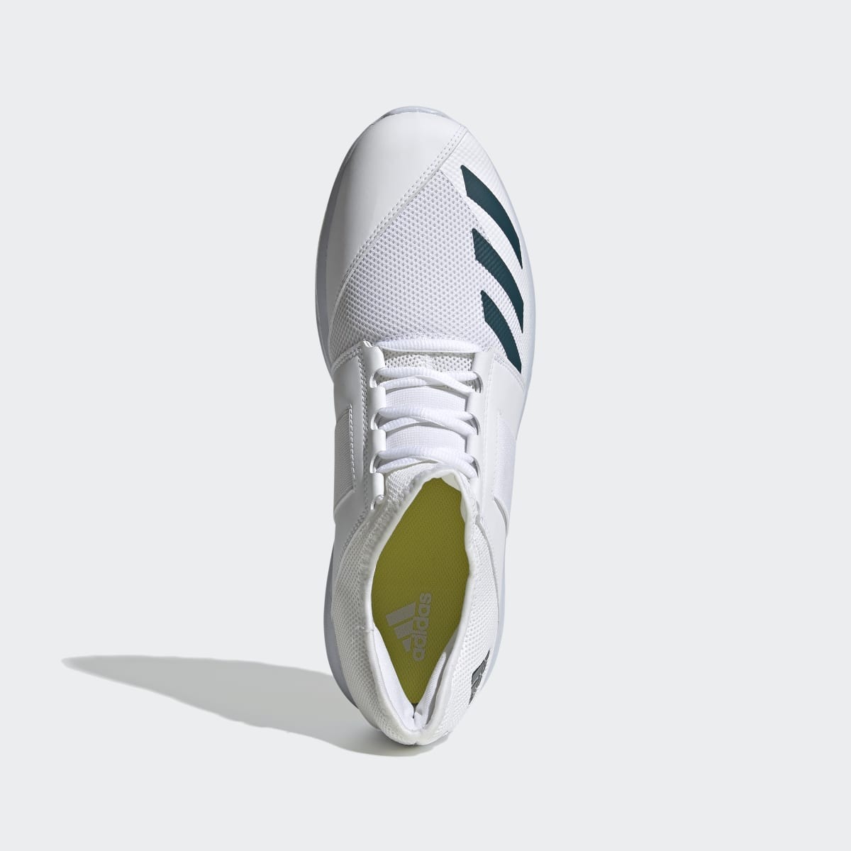 ADIDAS HOWZAT SPIKE 20 CRICKET SHOES in Standard