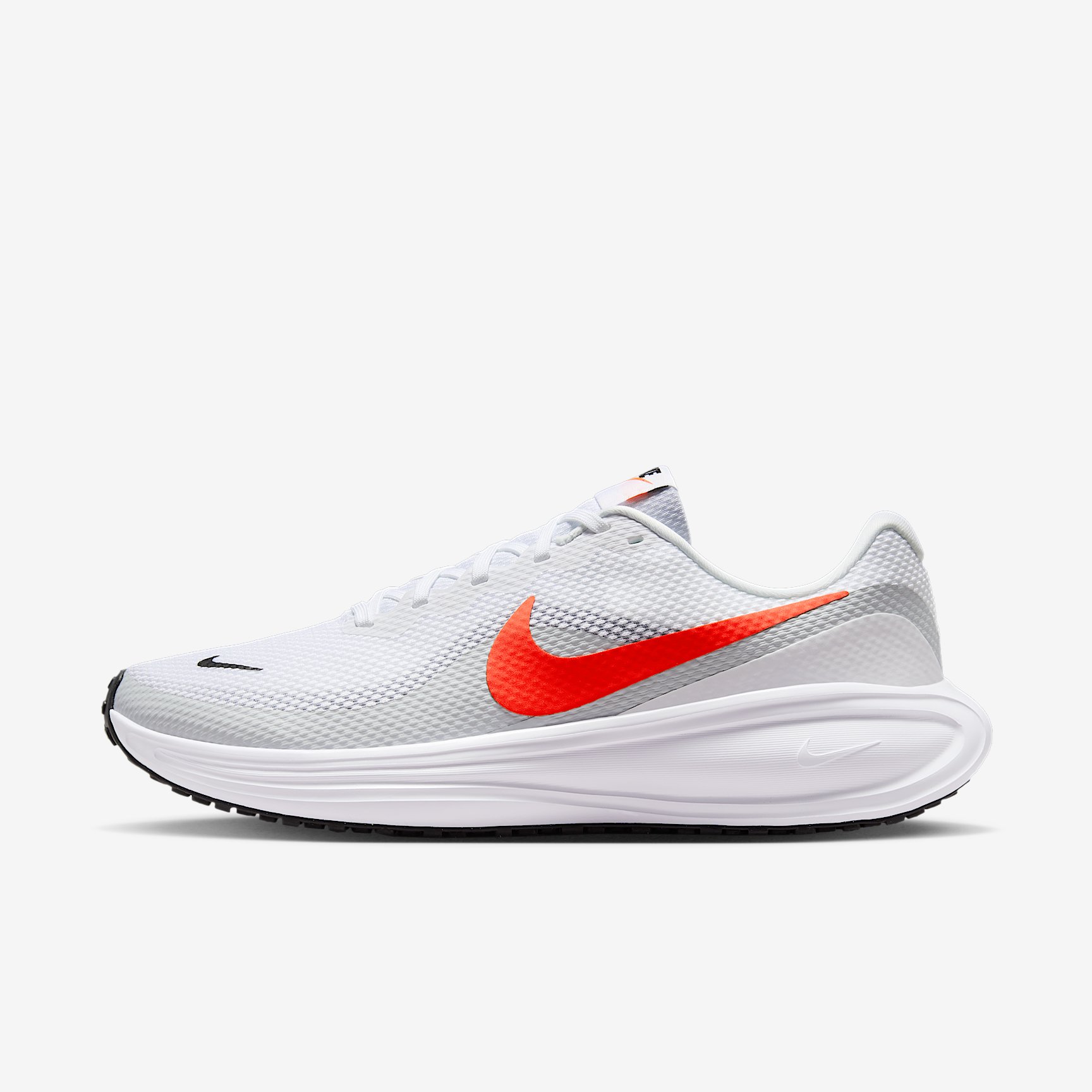 NIKE REVOLUTION 8 in WHITE BRIGHT CRIMSON-PURE PLATINUM-BLACK