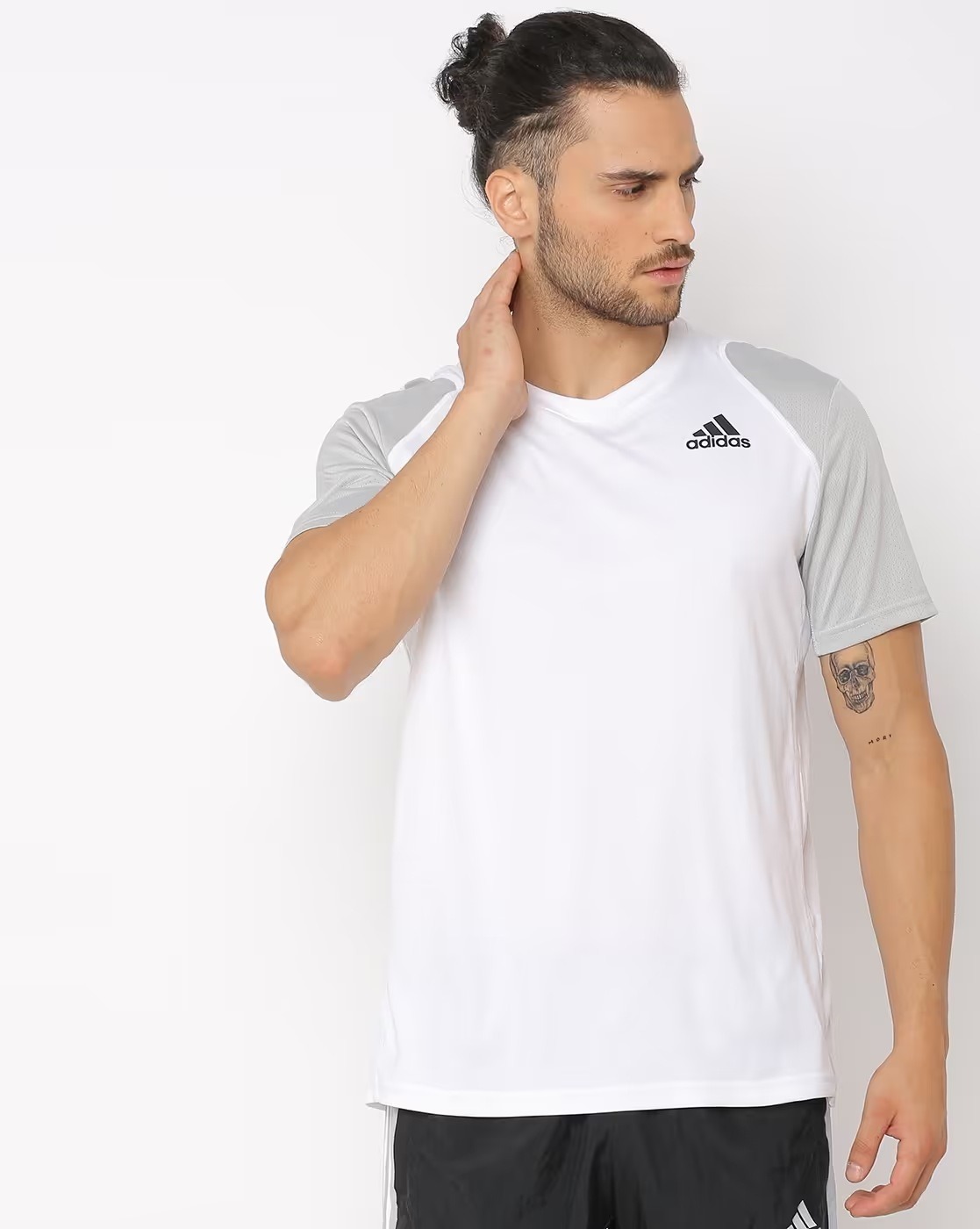 ADIDAS PRINTED T-SHIRT in WHITE